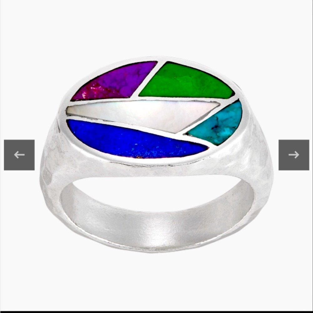 Chromatic ring brand NIB size 8 Elite Ring really stands out. Can get any size